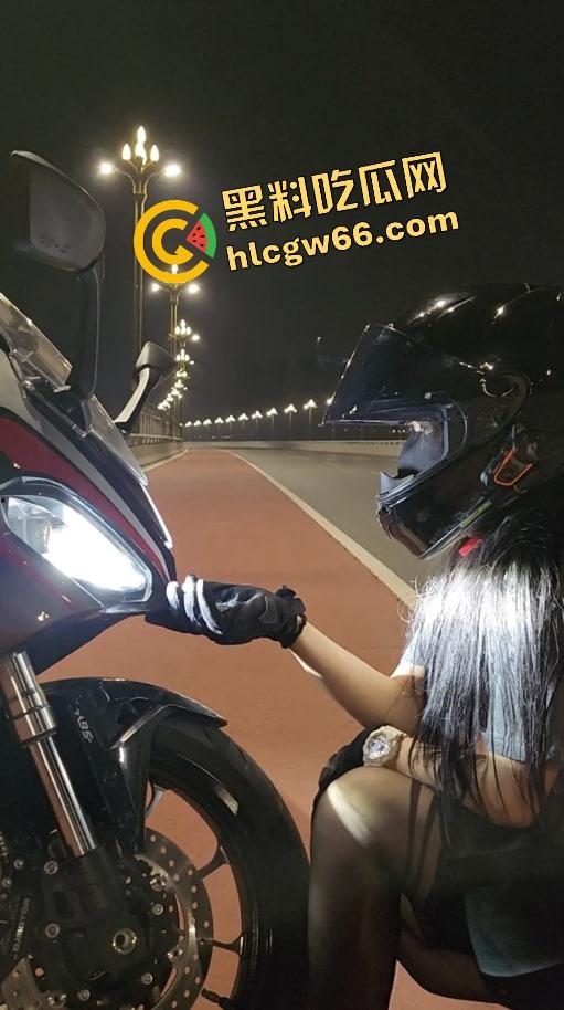 又一个浙江黑丝女骑『婷婷压不住弯』直接送命,男的没头盔女的逆行,当场出事,一人噶了!-9