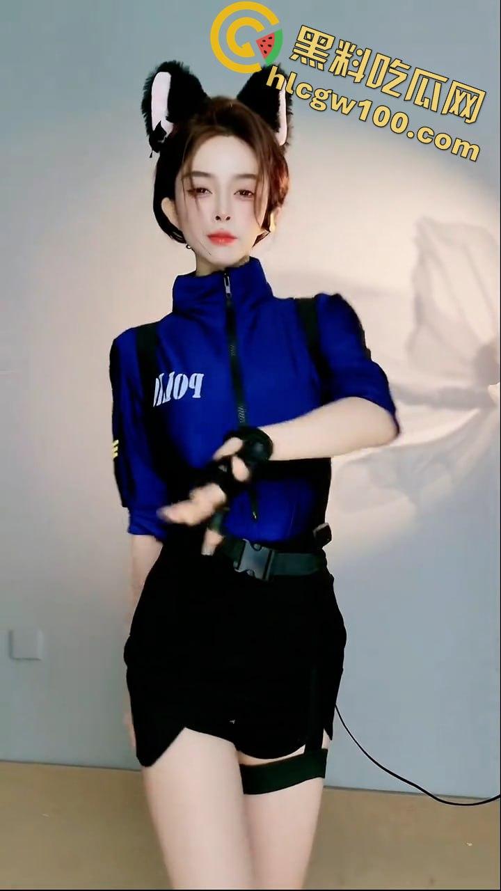 抖音反差婊【知洲】，榜一大哥定制骚舞，蕾丝丁字渔网袜，丰乳肥臀大骚逼-5