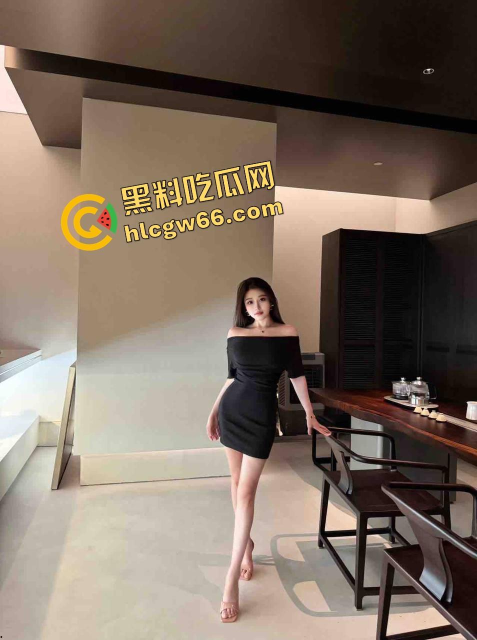 不怕女神骚，就怕女神会练腰，健身房女神『沐沐 』大奶水蛇腰操起来顶爆天花板，操起来腰比肉棒还灵活！-7