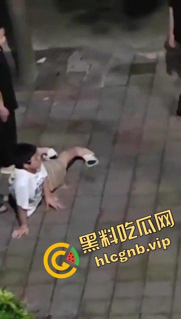 河南武校凌晨体罚学生引发热议！网友直呼太过分-4