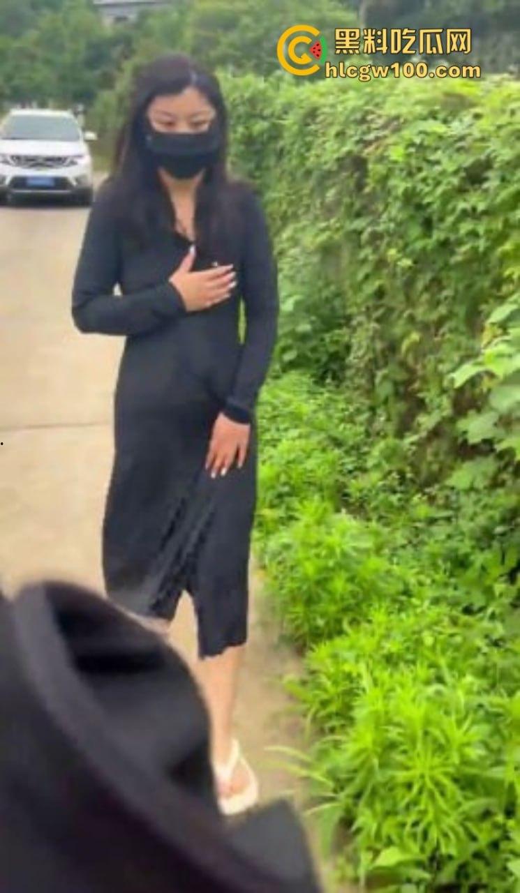 推特女王【辞书】极品身材露出天后惊艳亮相 放尿野战淫荡自慰福利大合集 群P性爱盛宴让人血脉贲张-2