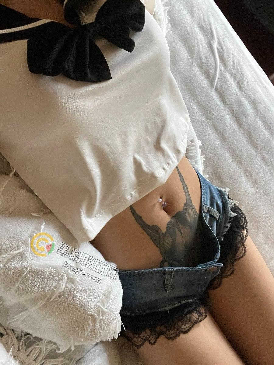 网黄「奶凶乖乖」一天不挨揍难受：拳交喝尿调教视频曝光，极限玩法让人惊呆！-6