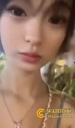 江西理工大学南昌校区反差骚货【孙思芸】 清纯脸皮下藏着小母狗灵魂拍裸照勾学长，被玩成肉便器视频曝光！-3