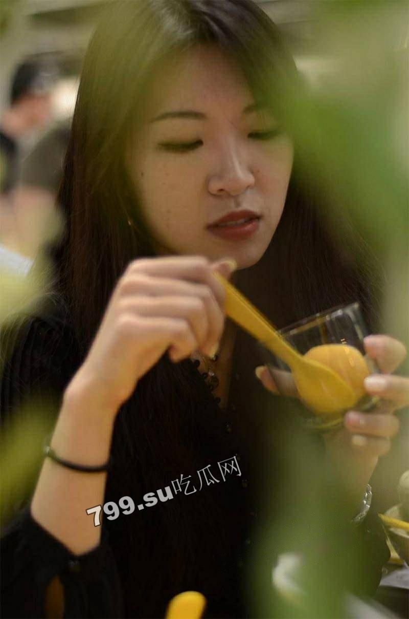 露脸反差婊曝光 成熟知性御姐 曾译萱 大黑逼一看就是千人斩 已经被调教成母狗-4