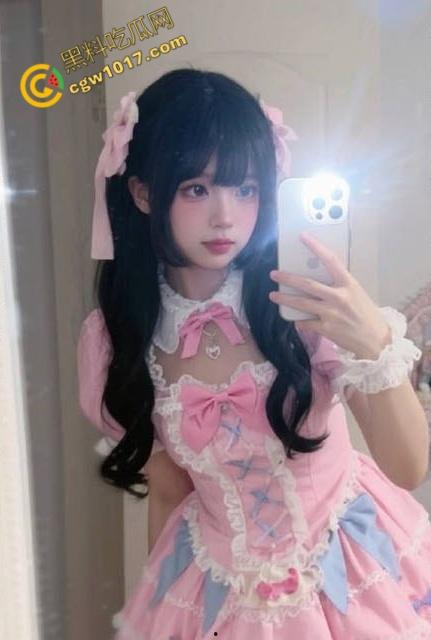 叔叔激情安慰娇羞侄女:甜蜜密会中,美乳爆操,湿润嫩穴疯狂滑动,酒店狂欢,欲望与真情尽显!-2