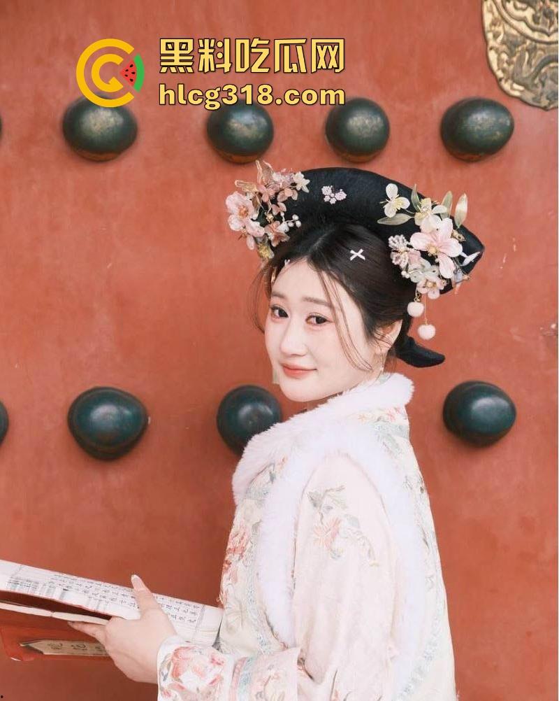 约炮湖南24岁微胖大学生，完美露脸深喉吞吐，干起来真带劲，大奶让人爱不释手！-4