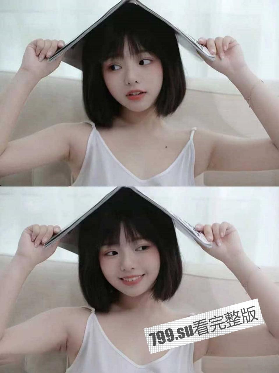 超清纯童颜李月小仙女 背地被公司领导肆意玩弄 轮奸反差母狗视频曝光-1