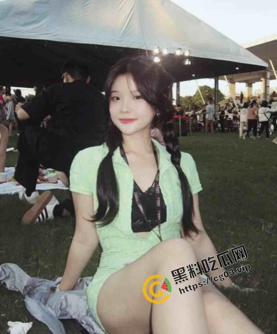 嫩!韩国留美大学生 宅男女神【Emil】自慰视频流出 电竞小妹就是嫩啊-4