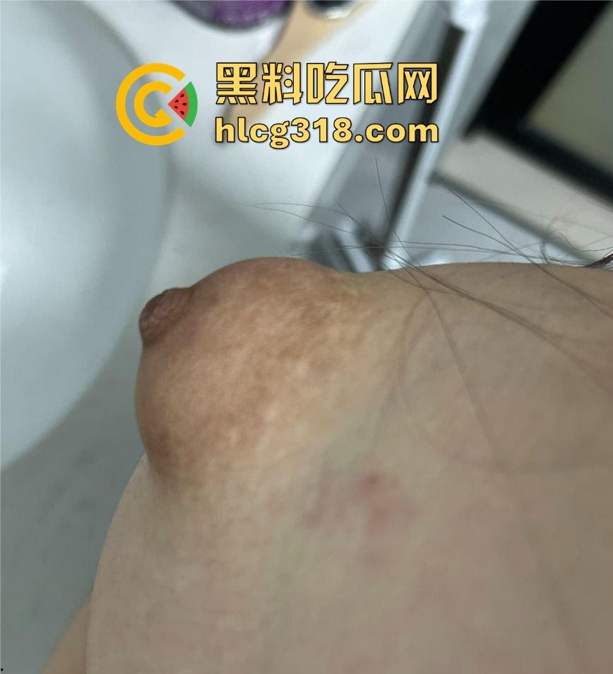 河北保定二次元少女【张芯佳】极品少萝 常年混迹酒吧 火辣身材常约炮，性爱视频曝光！-8