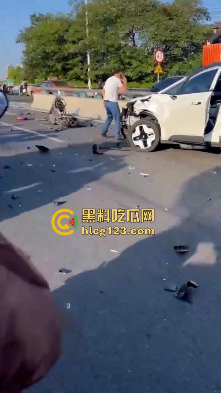 突发事件！6死7伤 湖南株洲芦淞大桥发生一起多车相撞交通事故致！-4