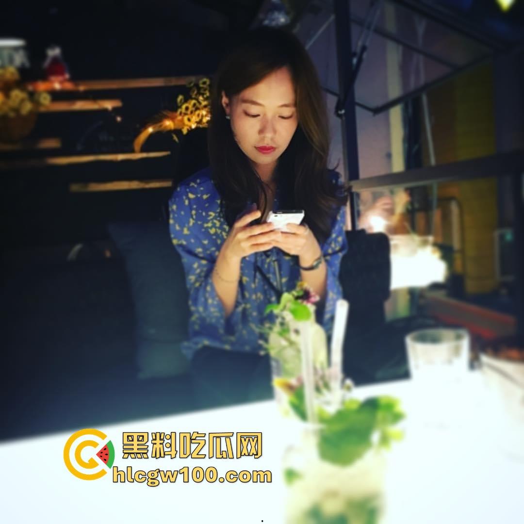 韩国风韵少妇【金贤敏】自拍露脸性爱视频曝光，年少不知少妇好错把少女当成宝！！！-35