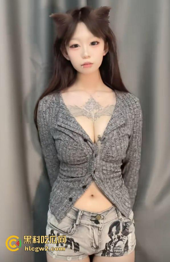 抖音精神小妹【小小姜】翻车！两万粉丝的她竟是隐藏福利姬，高价私密内容被曝光！-10