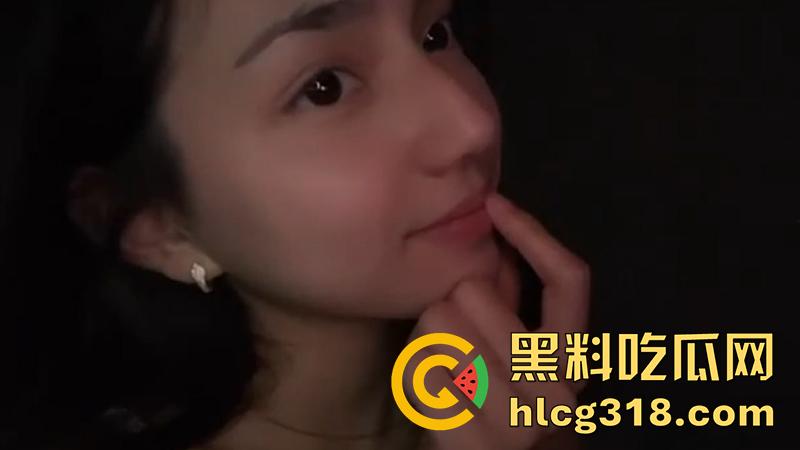 Titok170万粉网红【JULSbraba】，顶级御姐超美女神下海，被金主爆操后入撞击，音声超好听！-7