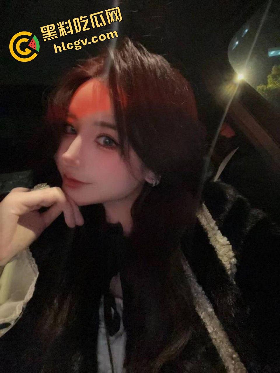 丰乳肥臀女神【CoupleLove】最新视频流出！单男猛操画面火辣，尽显被狂草的欲望！-1