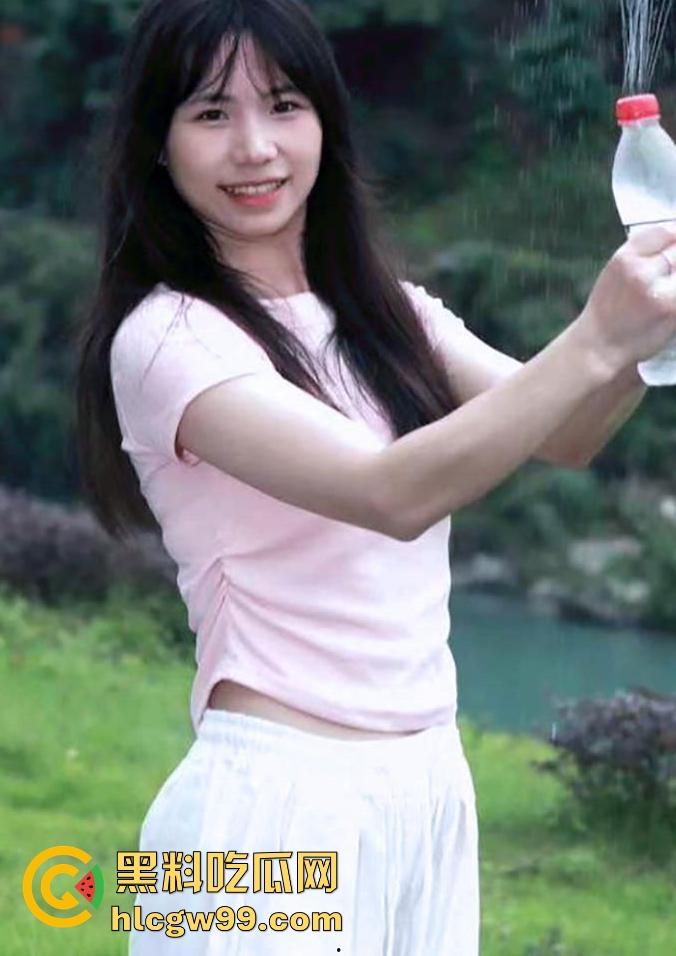 江西职业技术学院清纯学妹【秦倩倩】卫生间掰穴勾引炮友,全裸展示性感娇躯,不良视频曝光泄露,极致反差!-5