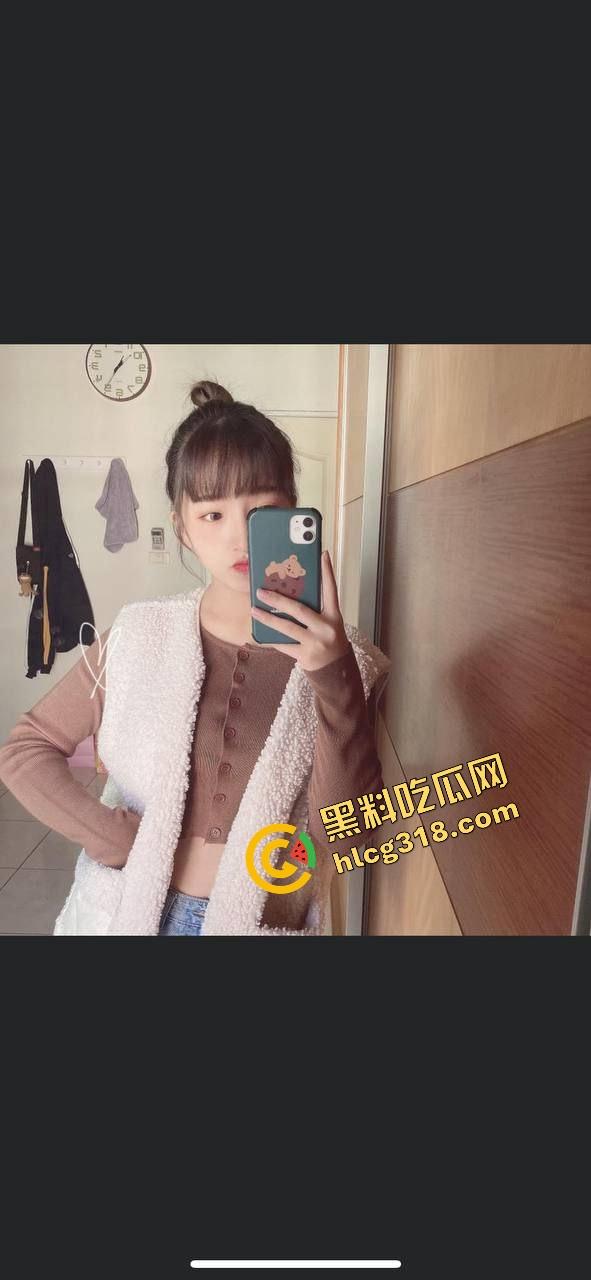 中泰人寿销售顾问『李曼妮』巨乳人妻,陪客户开房被操到失控,业绩冲顶靠肉偿,保险圈内幕曝光!-2