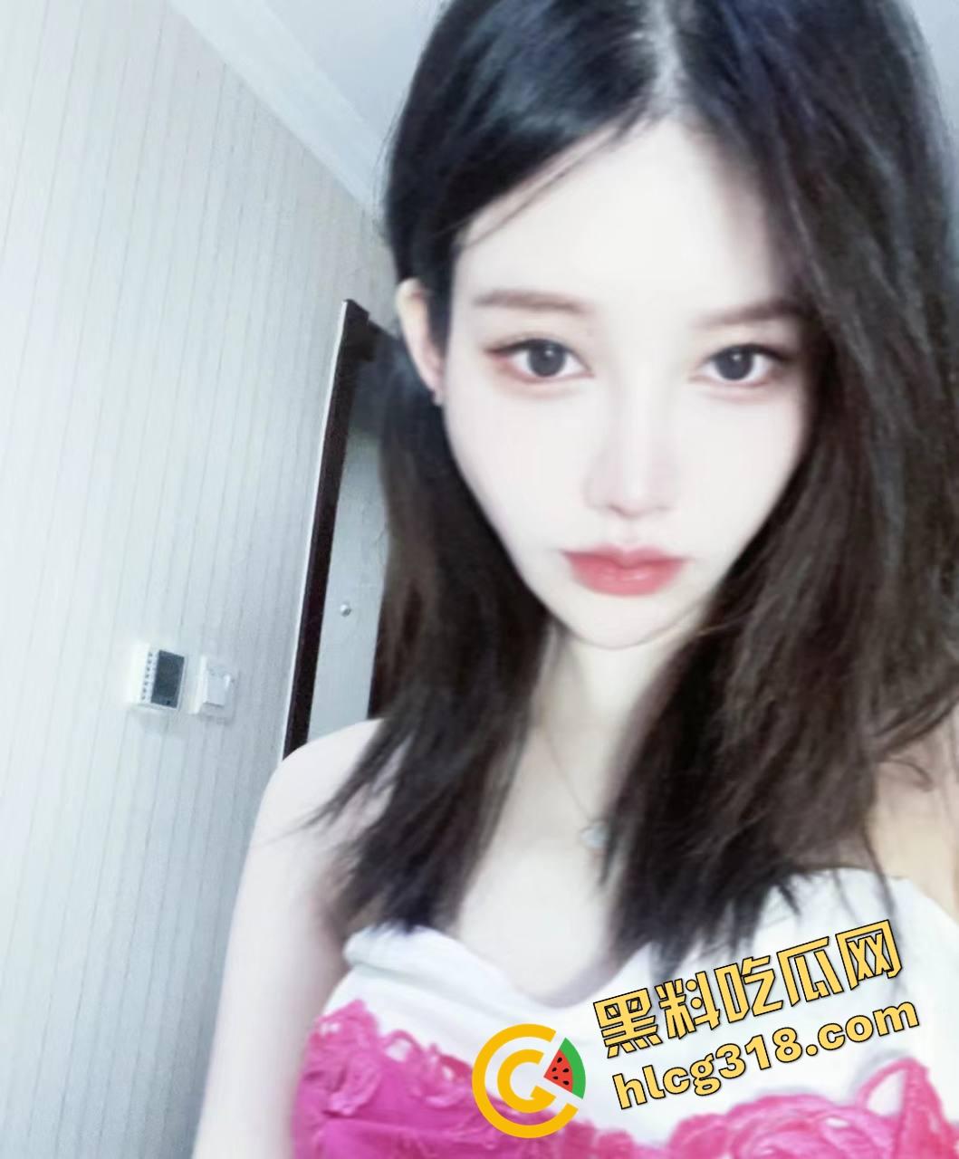 酒店财务黑丝姐姐斗地主玩到一半被约厕爆操,无套直捣深处揉穴揉到喷尿,不需要润滑油骚货就是不一样!-2