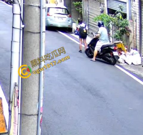 台湾省苗粟随机斩人案再度上演！47岁男子持刀狂魔，便利店门前血雨腥风，女童胸挨一刀，送ICU抢救，震惊全省！-2