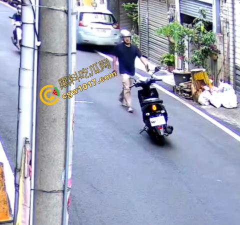 台湾省苗粟随机斩人案再度上演！47岁男子持刀狂魔，便利店门前血雨腥风，女童胸挨一刀，送ICU抢救，震惊全省！-8