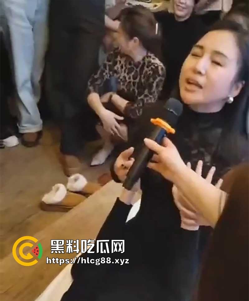 黑料性爱公开课涨知识！美女教师激情骑乘授课实录，如何用小穴吸吐大屌，达到阴蒂阴道双高潮-4