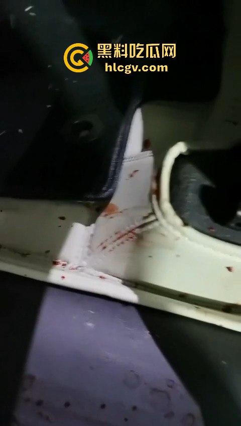 瓜友投稿提新车还得见血?智己测评见鸡血,婆婆竟找神婆做法,这年头唯物主义去哪了?-3