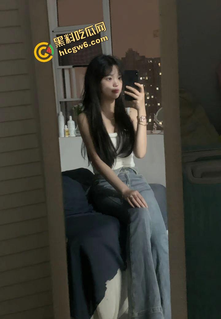 长沙雨花区火辣身材社会反差骚鸡【张雯倩】网聊约炮遇同小区单男 激情爆干骚逼!原创独家流出!-6