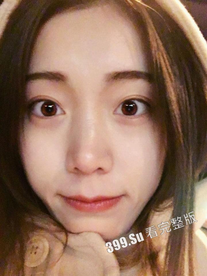 手上有活才有逼操!天津财经大学大二母狗 吴晶晶 跟男友谈恋爱期间被大一摄影学弟开发了 怼脸视频流出-4