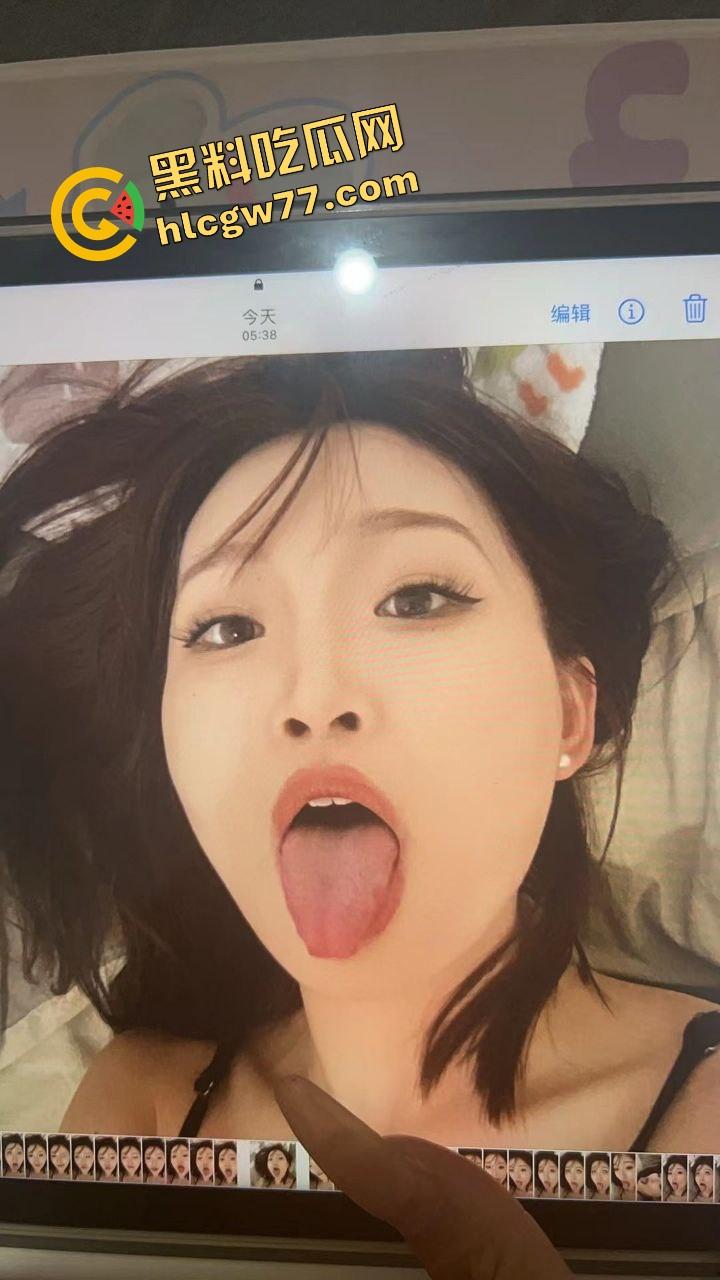 秦皇岛调教大神把JK学生妹从口交小白训成舔棒狂魔,一开始说不会含,结果舔着舔着求射嘴里!-15