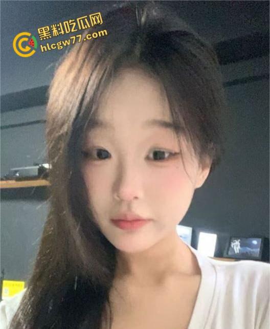 高二水蜜桃嫩妹同居夜夜狂欢，翘臀娇喘勾魂，姿势全解锁欲海沉沦！-2