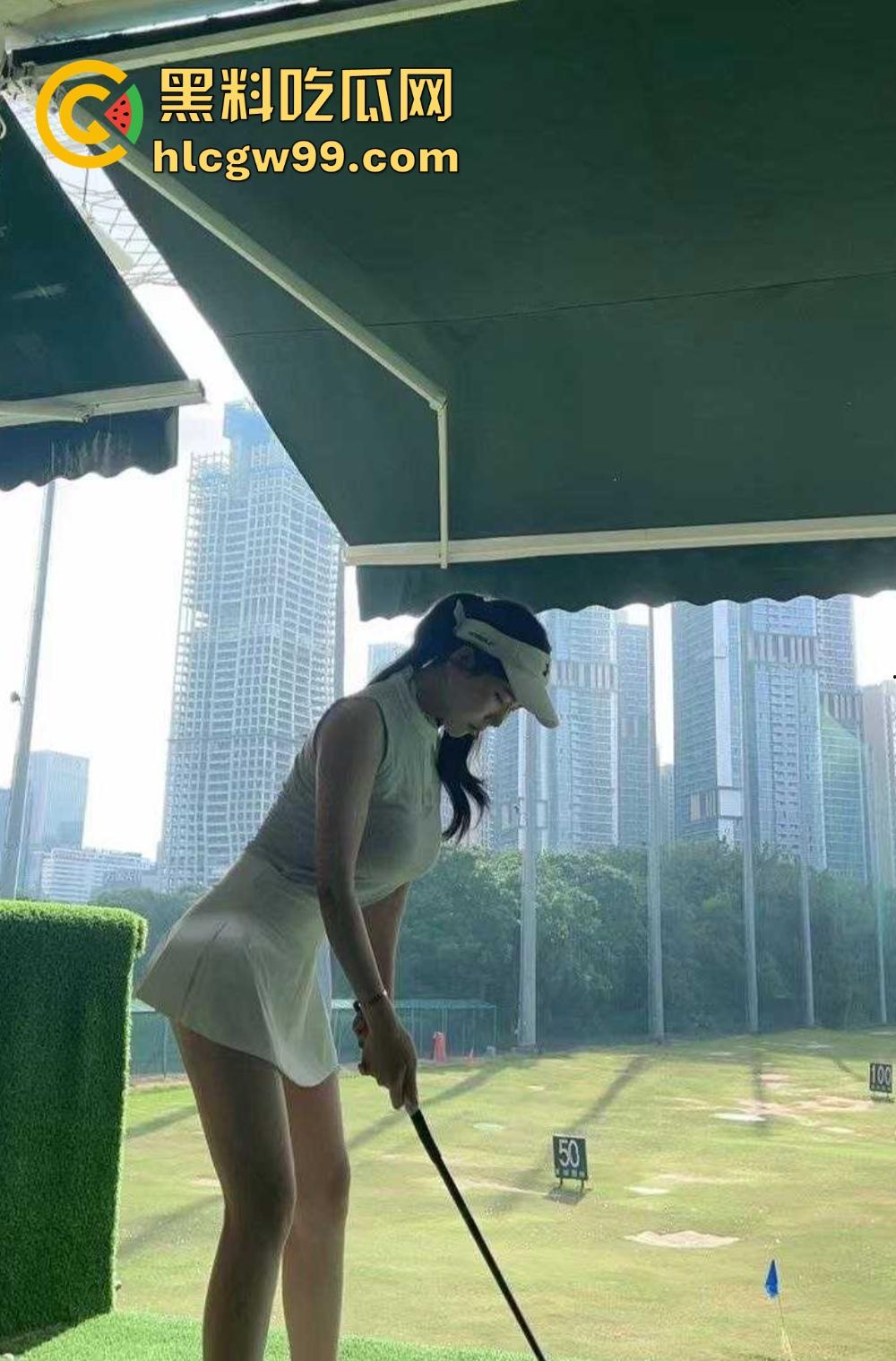 深圳气质绿茶【李萍莹】白天健身贵妇，夜晚跪操做母狗，高端包装下的骚货，身材火辣骑一次就上瘾！-6