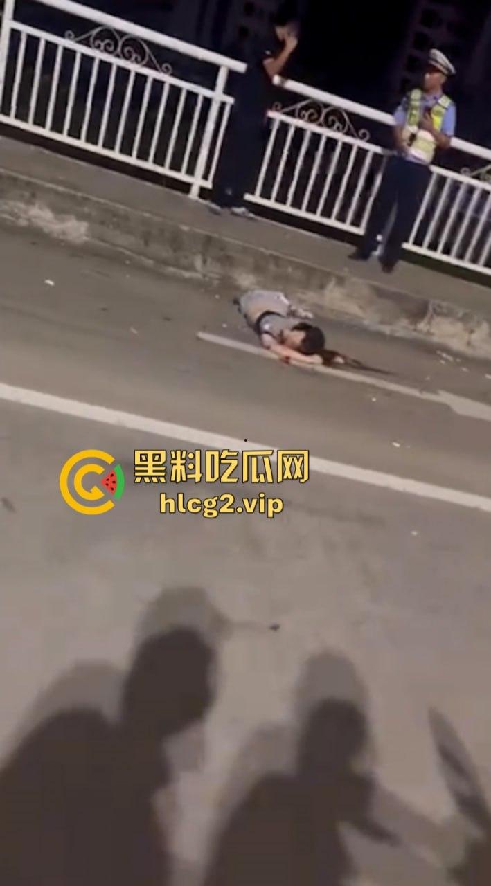 这哪里是开的太快是飞低了 时速过快致花季少女当场断腿身亡-3