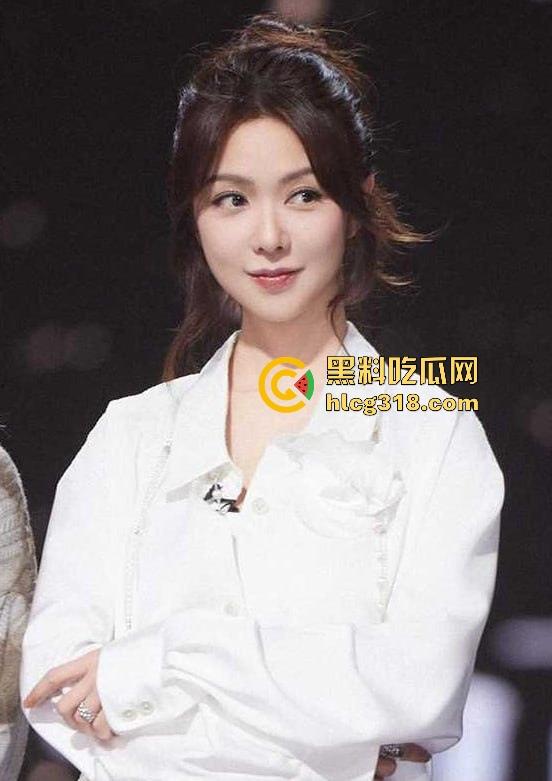 香港兔子警官变黑鬼宠物『薛凯琪』亲测黑屌开膛4分钟激战流出,最后少女被操成爆浆兔!-3