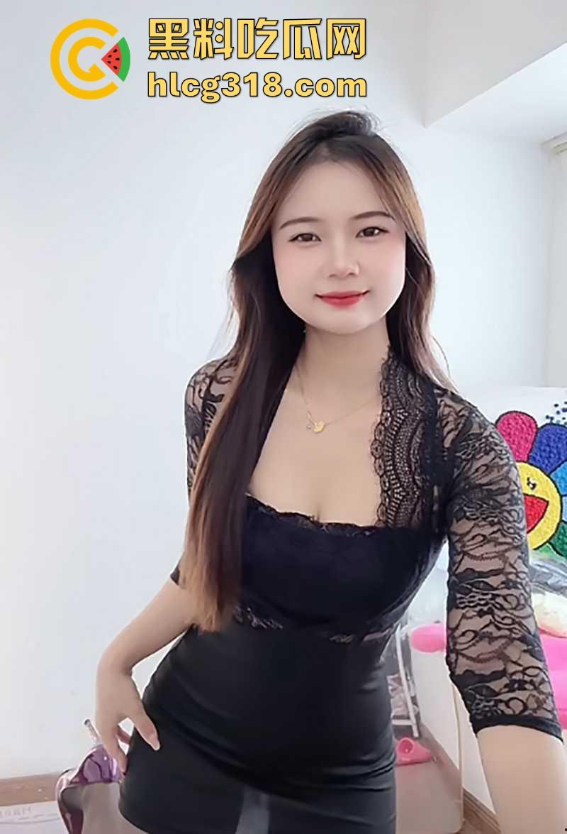 抖音微胖网红【温柔苗】收费福利视频曝光！丰乳肥臀的尤物，淫乱骚舞顶级魅惑，扭臀晃乳辣翻全场！-7