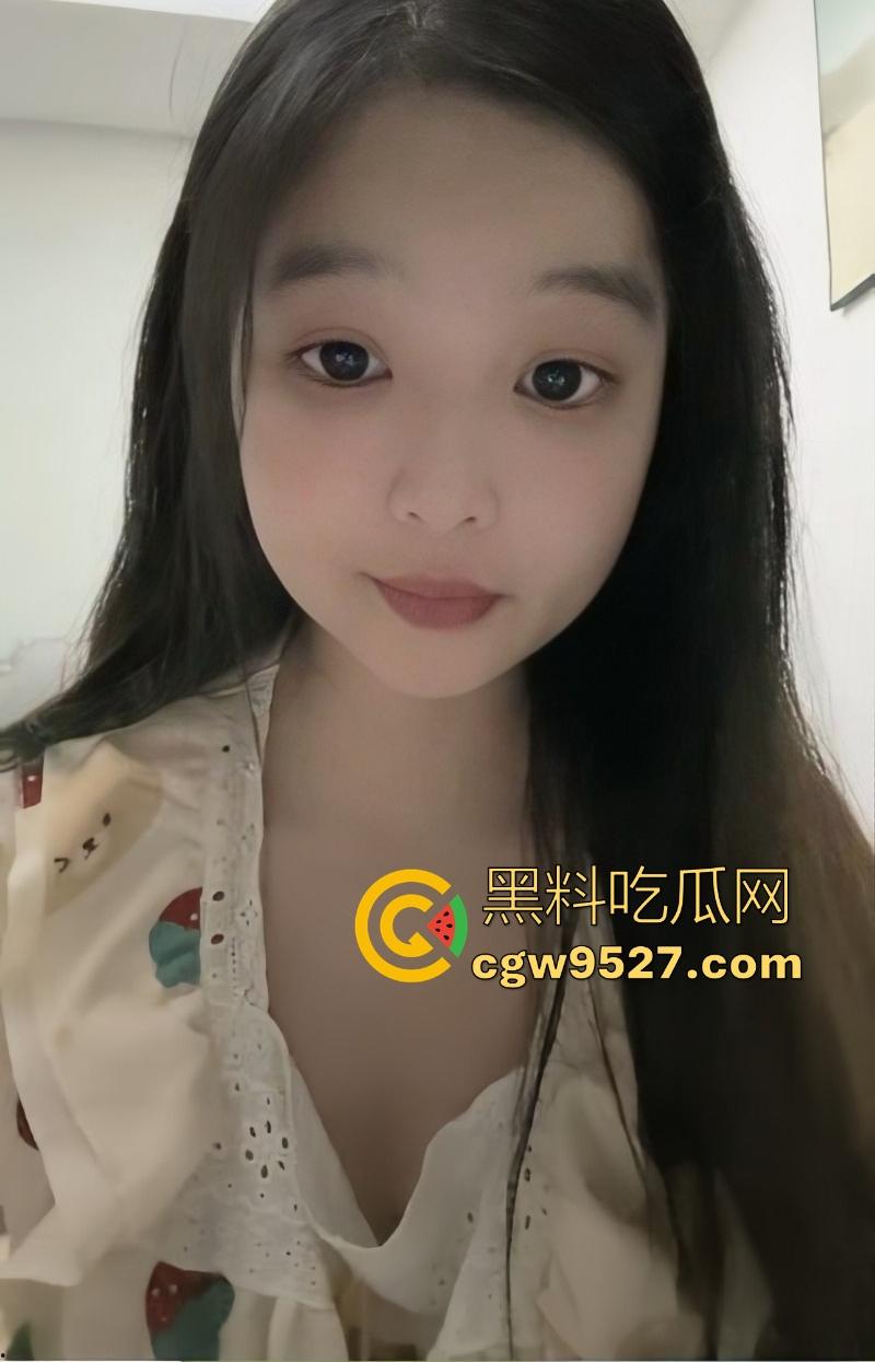公司超骚女前台，D奶巨乳肥美大鲍鱼，办公室玩跳蛋不过瘾，跑去厕所自慰，白浆直流，骚态尽显！-3