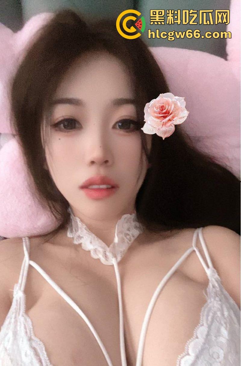 抖音巨乳御姐【感觉】私拍视频泄密 大奶深沟尽显风情万种 情趣装诱惑让你眼花缭乱！-3