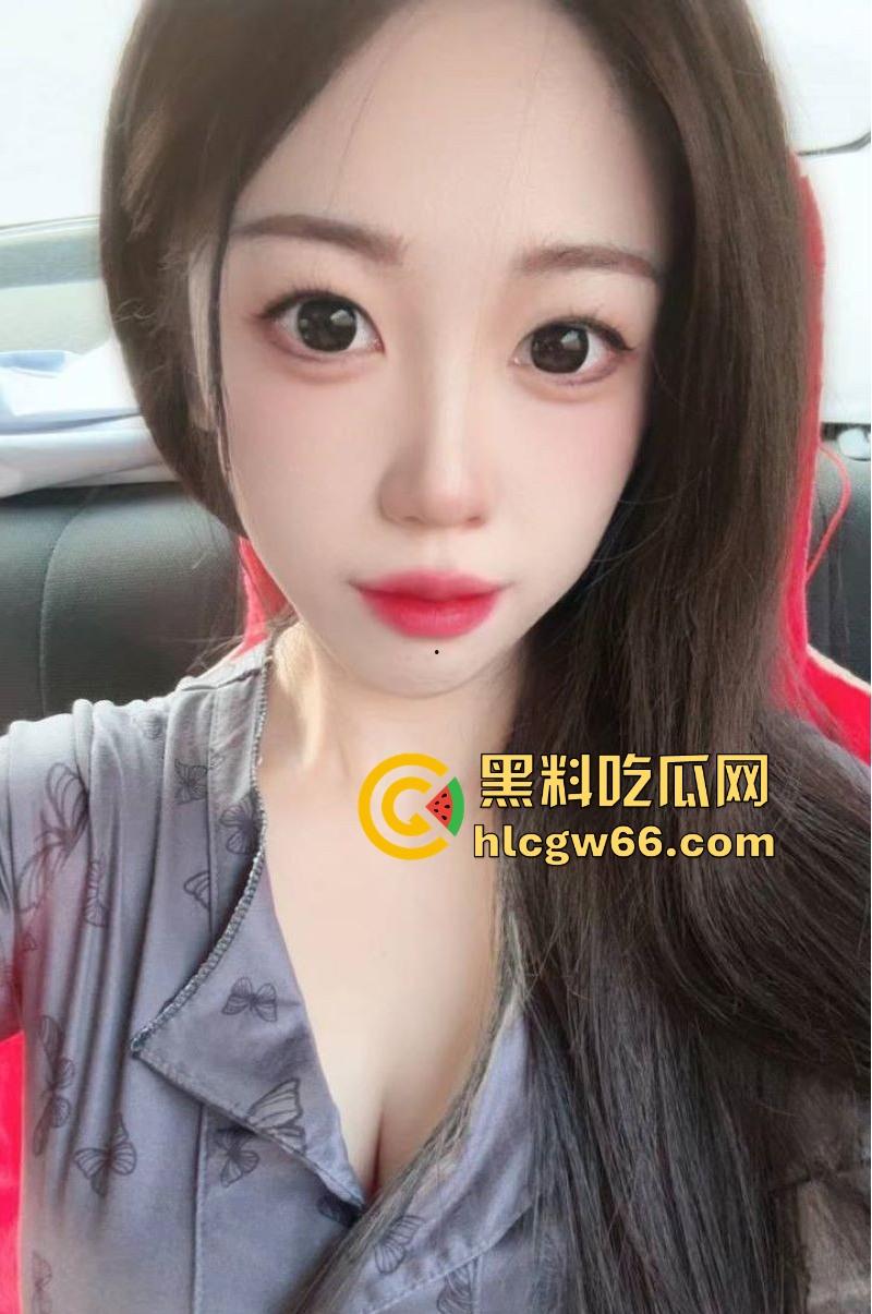 抖音巨乳御姐【感觉】私拍视频泄密 大奶深沟尽显风情万种 情趣装诱惑让你眼花缭乱！-5