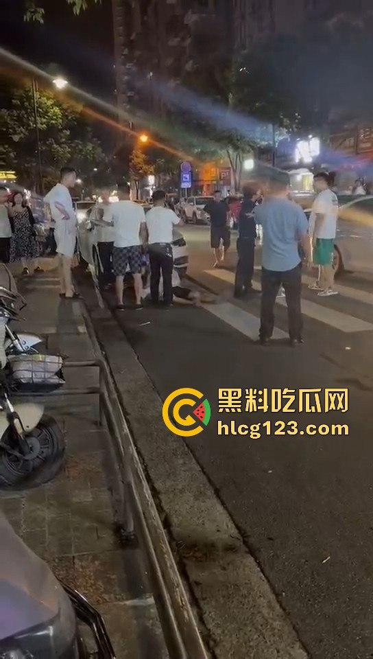 太原佳乐迪昨晚变命案现场！胖子钢棍砸人太阳穴，豪横劲一散瞬间懵了！-4