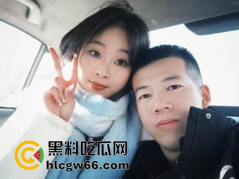 安徽阜阳幼儿师范21岁【杨梦瑶】厕所被同学夺走初夜，嫩逼自慰视频喷水流满地，浪得欠干死！-2