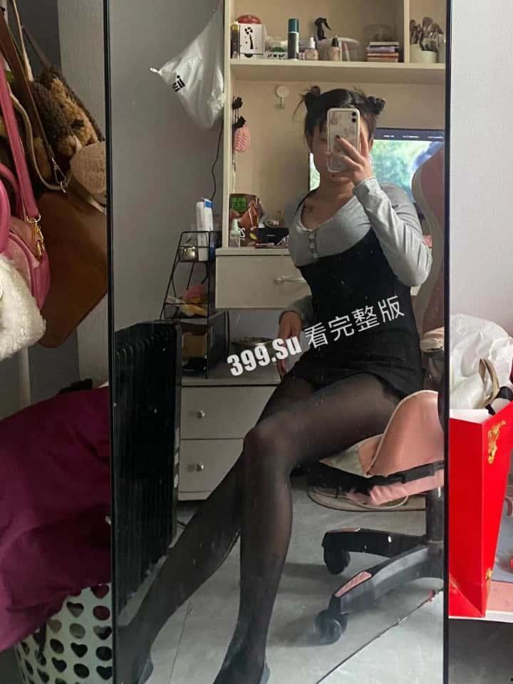 和在校纹身小母狗聊天记录曝光  用立秋的第一杯奶茶换立秋的第一炮  瓜友们来学一下-16