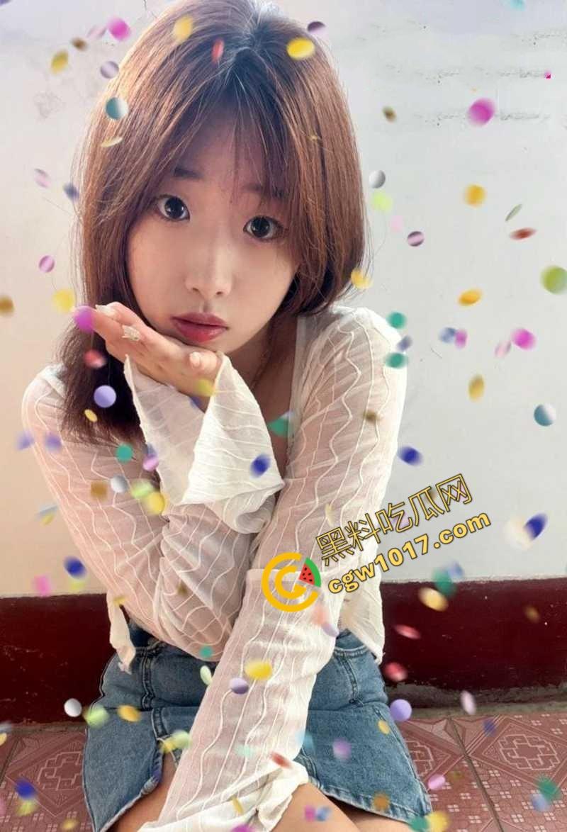 邯郸清纯少女【沈悦丽】不雅视频震惊四座！跪地口交，母狗骚态百出，微信自曝“公共母狗”，求更多男人轮流蹂躏！-2