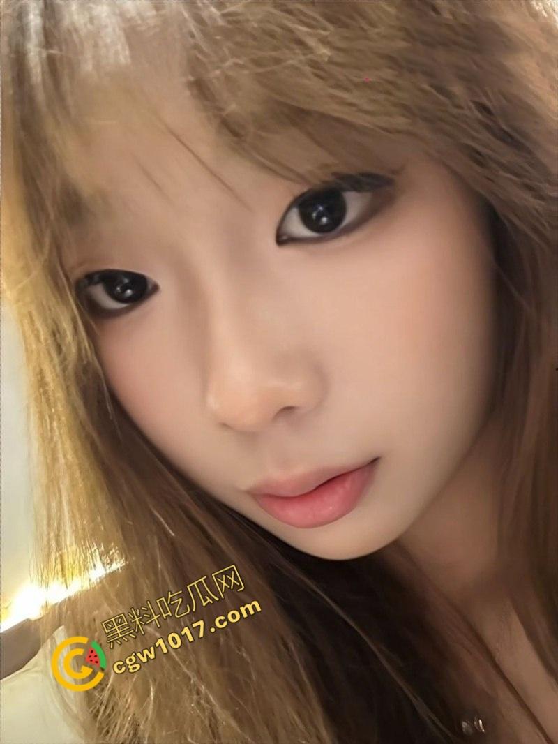 江苏师范大学【韩祎蓓】与男友性爱视频曝光，无套爆操紧致小穴，双乳晃得眼花缭乱！-3