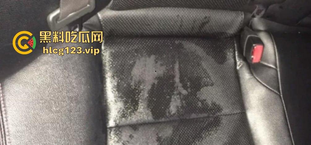 滴滴车里演出活春宫！女乘客后排抠逼，司机吓得连头都不敢回！-3