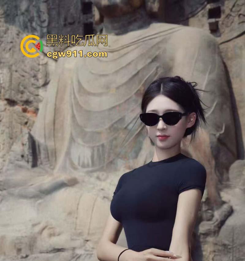 山西04骚母狗【刘诺雯】当健身助教期间约炮卖淫，买私教课还陪睡，极品身材多毛紧致嫩穴任凭无套猛操！-1