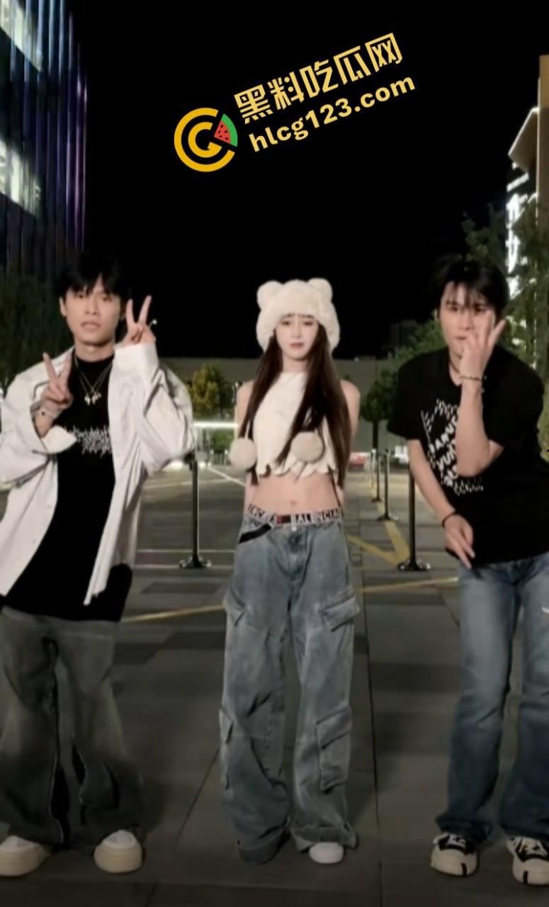 太炸裂了！沫沫前老板【妖怪】讲述小杨哥和沫沫的“前因后果”三羊坏的可以暗示【4嫂】实锤-13