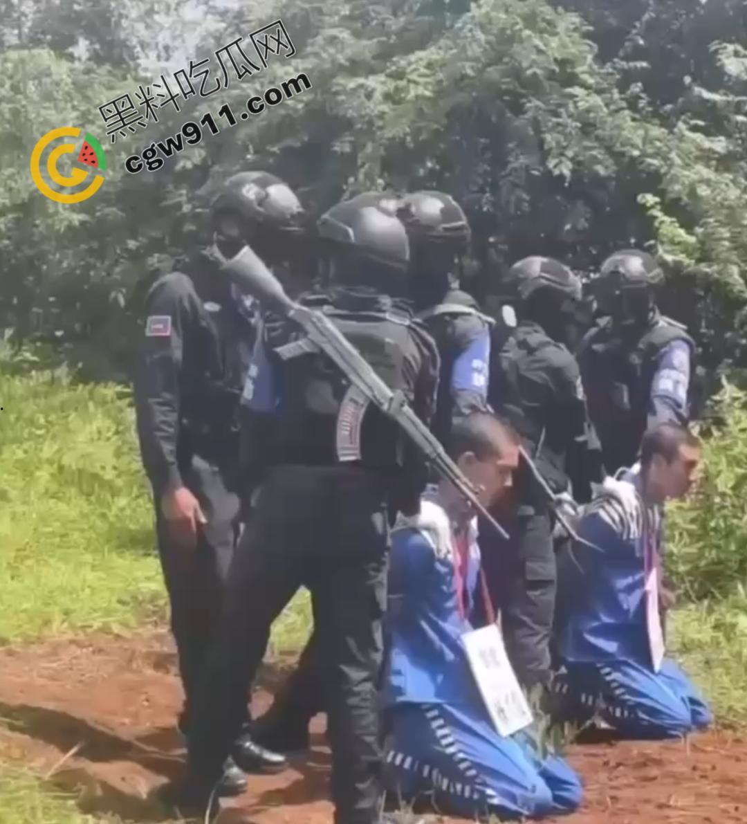 缅甸木邦枪决现场视频流出！枪声轰鸣，血流成河，七命赴死，凄惨一幕惊心动魄-5