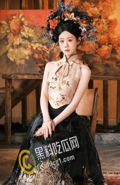 全网疯传！抖音2.4万粉茶茶不好哄南京艺术学院清纯校花，不雅私拍 道具插粉穴 表情销魂极度反差！-10