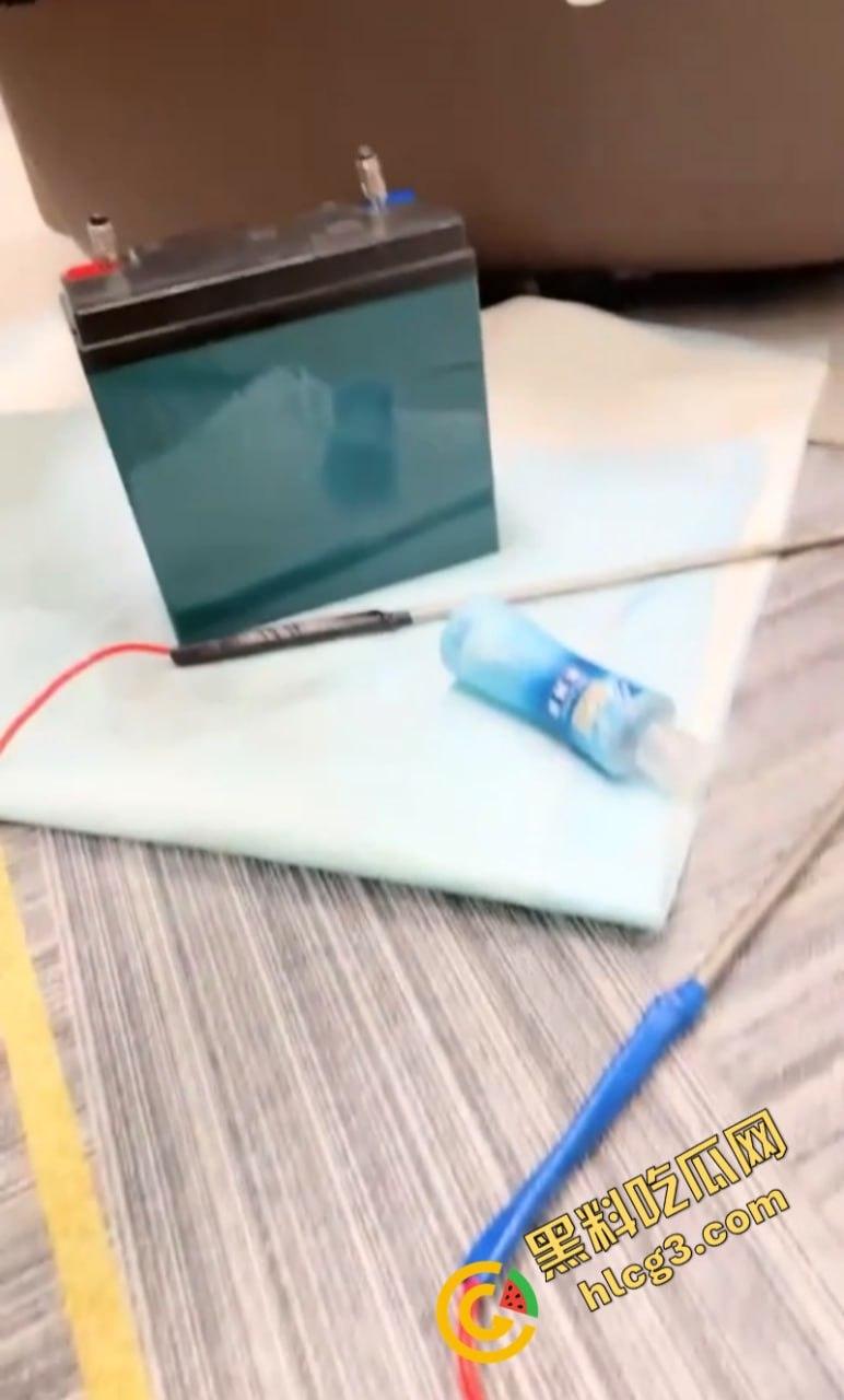 现代版十大酷刑之电击鲍鱼 电击调教黑丝高跟少妇 抽搐淫叫根本停不下来！-8