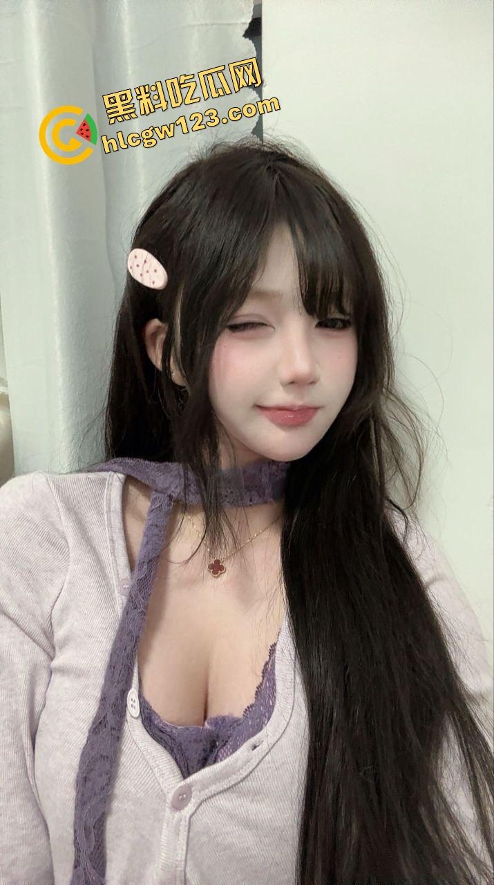 南宁精神小妹旅馆玩命，无套狂插中出喷满B，爽完上传QQ群开始卖片换烟钱，这种货色只适合操！-2