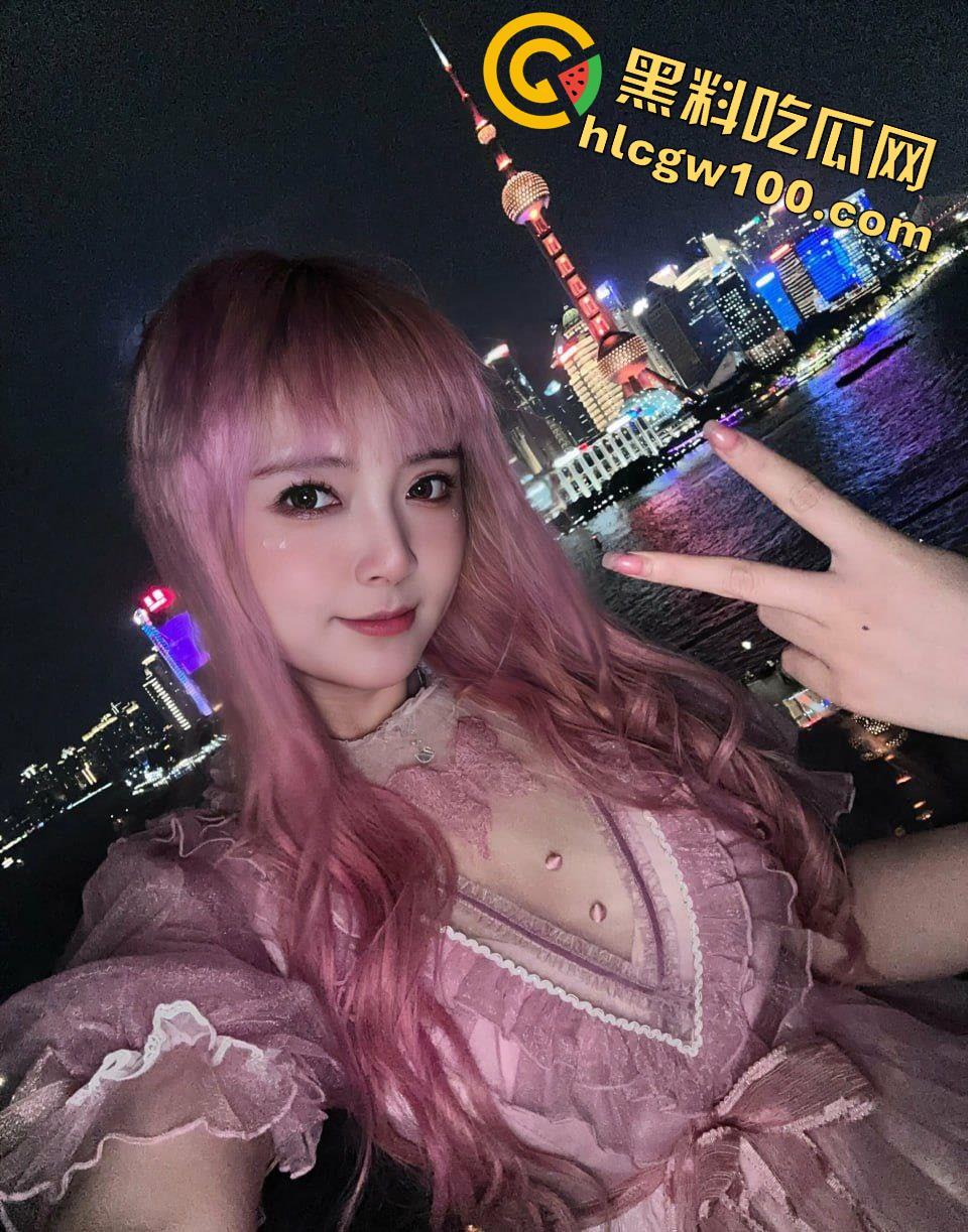 上海视觉艺术学院顶级美女【白语汐】，挺拔的酥胸，白虎嫩穴完美的不像真人-4