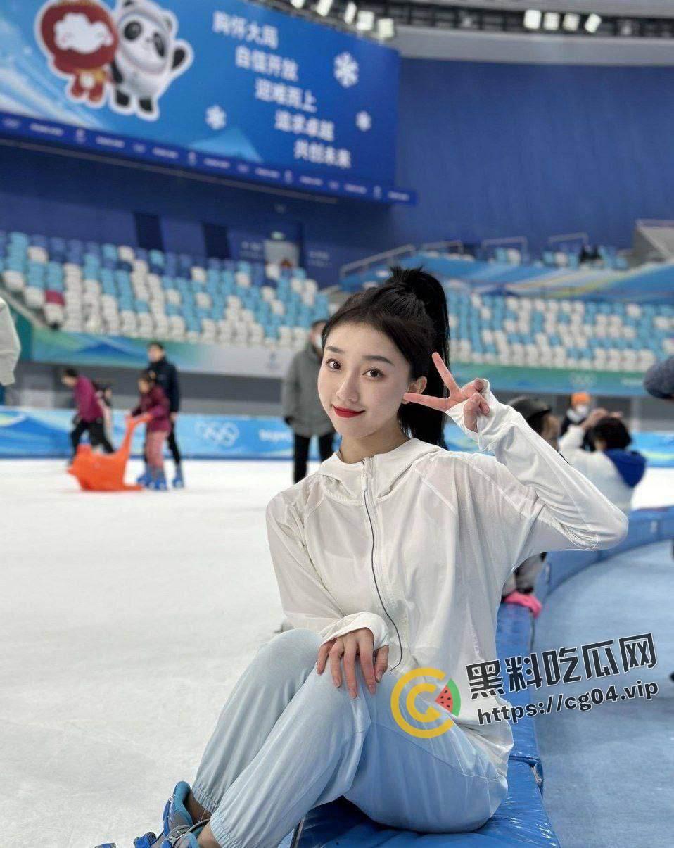 北京邮电大学校花 【曾媛】 反差婊视频曝光 每天都要舔蛋蛋-2